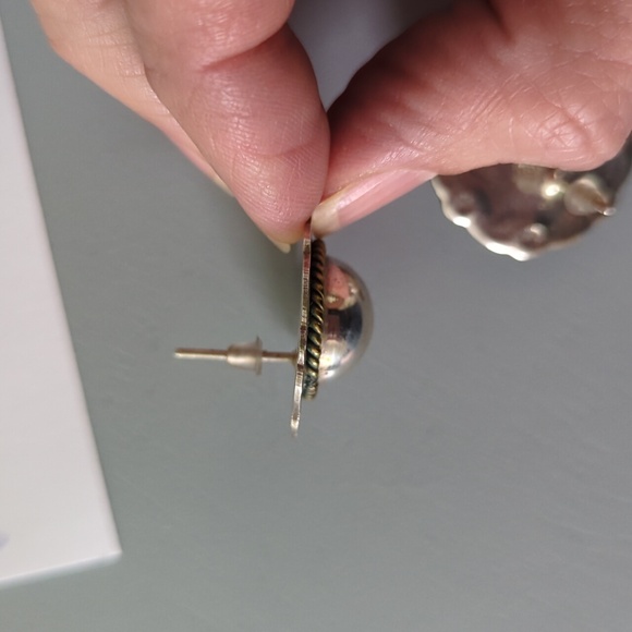 Taxco Mexico Concho earrings - Picture 5 of 7